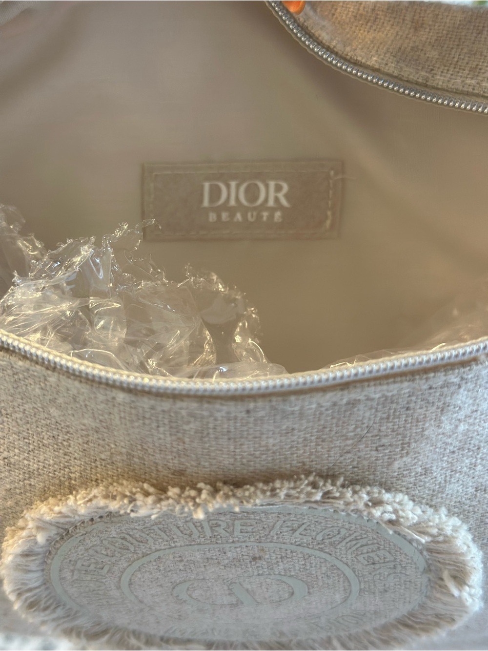 Dior Beige Beauty/Cosmetic Bag GWP NWOT plz read description - Picture 5 of 5
